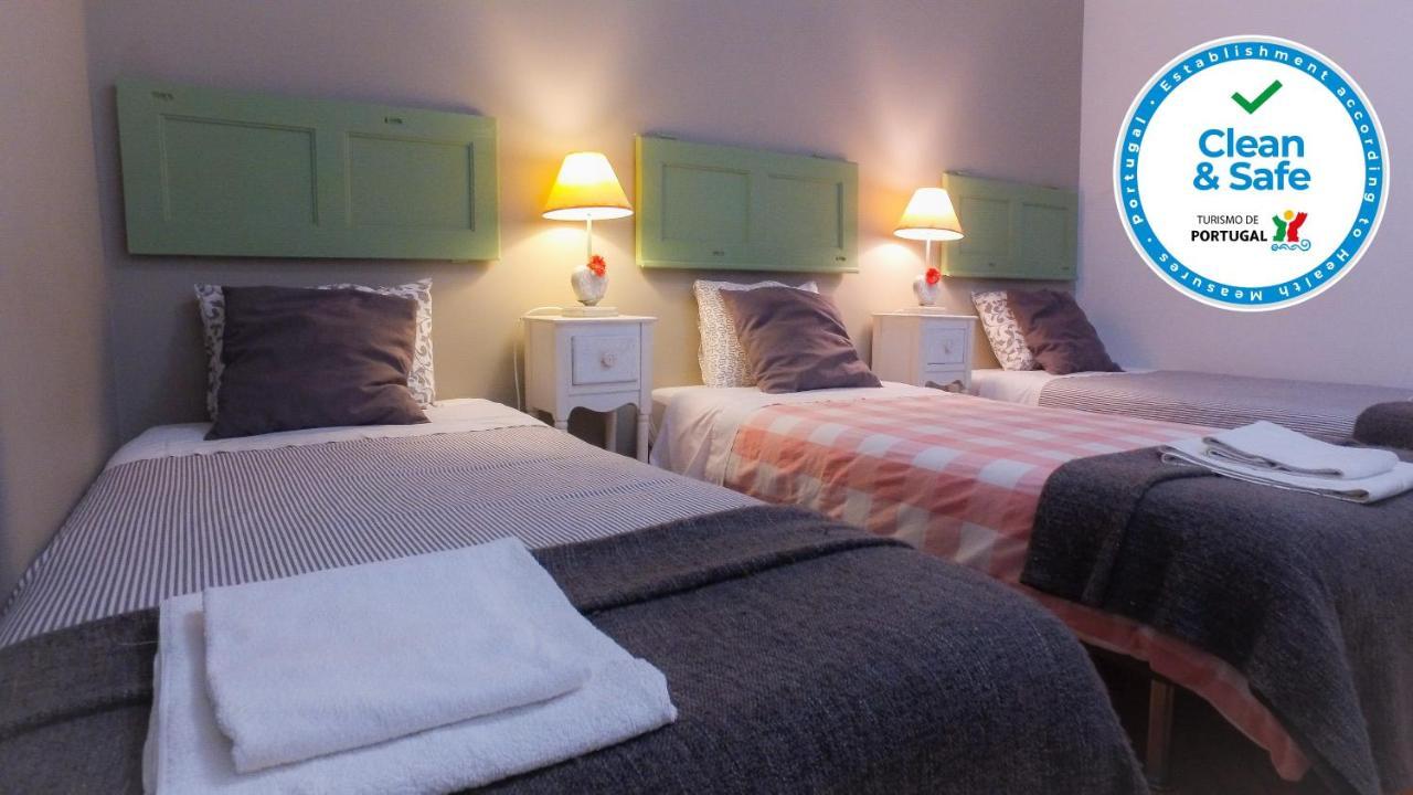 Alvalade II Airport Guest House Lisbon Bagian luar foto
